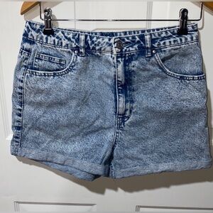 Refuge Acid Wash Jean Shorts